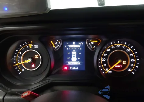 2025 Jeep Gladiator Nighthawk z USA, uszkodzony, nr VIN 1C6PJTAG4SL505220